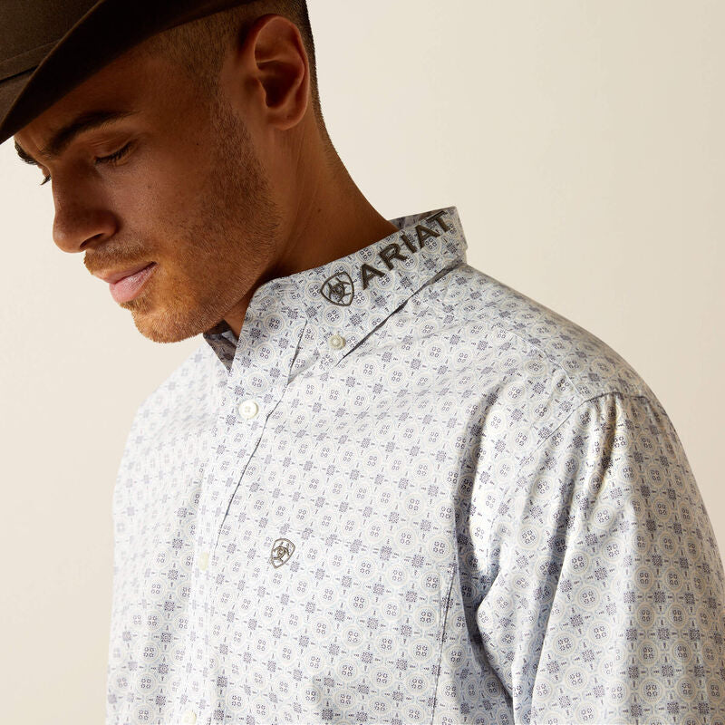 Ariat Men's Team Logo Kody Classic Fit Long Sleeve Shirt, Light Blue