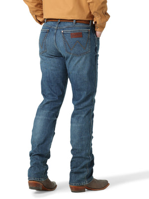 Wrangler Men's Retro Slim Fit Straight Leg Jean, Ferris Medium Wash
