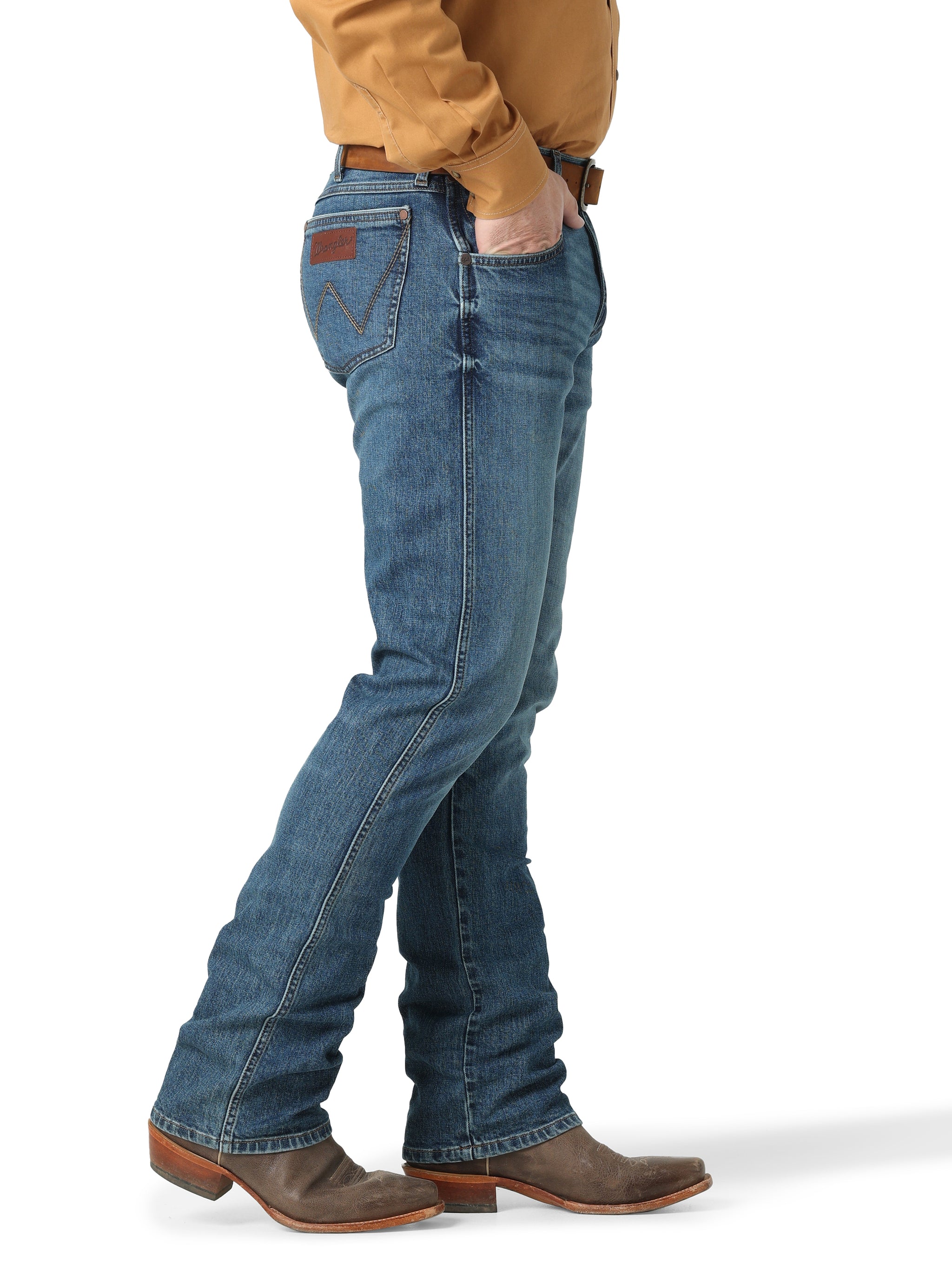 Wrangler Men's Retro Slim Fit Straight Leg Jean, Ferris Medium Wash