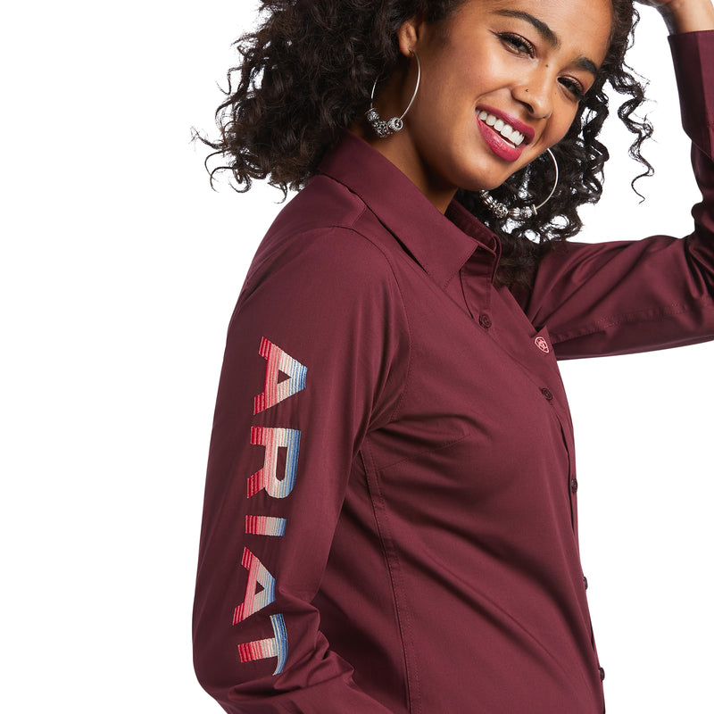 Ariat Women's Wrinkle Resist Team Kirby Stretch Shirt, Zinfandel