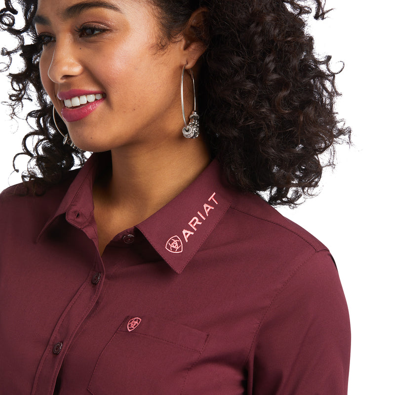Ariat Women's Wrinkle Resist Team Kirby Stretch Shirt, Zinfandel