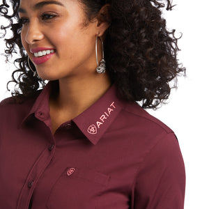 Ariat Women's Wrinkle Resist Team Kirby Stretch Shirt, Zinfandel