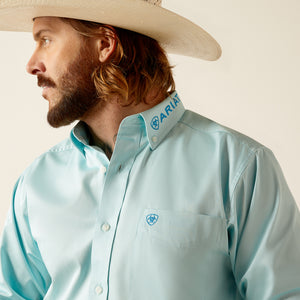 Ariat Men's Team Logo Twill Fitted Fit Long Sleeve Shirt, Light Aqua