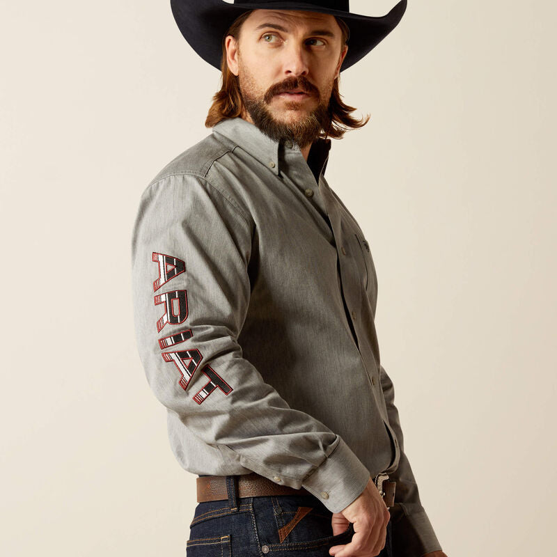 Ariat Men's Team Logo Twill Classic Fit Long Sleeve Shirt, Grey|Black