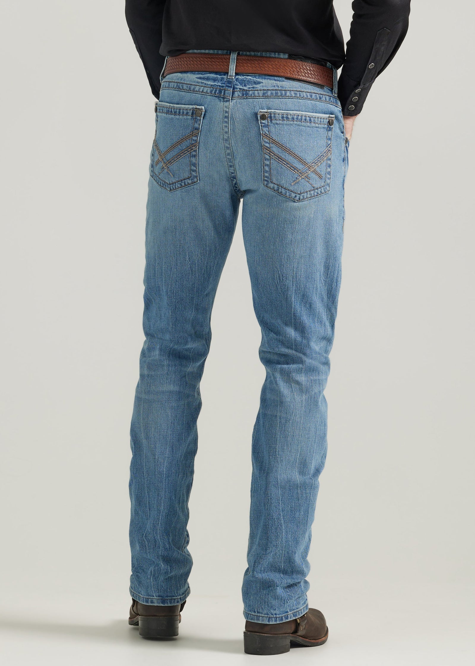 Rock 47 By Wrangler Men's Slim Fit Straight Leg Jean, Crazy Ivan Light / Medium Wash