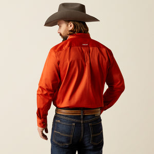 Ariat Men's Team Logo Twill Classic Fit Long Sleeve Shirt, Dark Orange|White