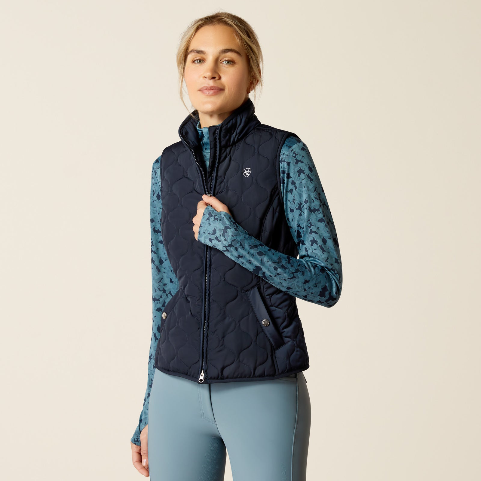 Ariat Women's Ashley 2.0 Insulated Vest, Navy Eclipse