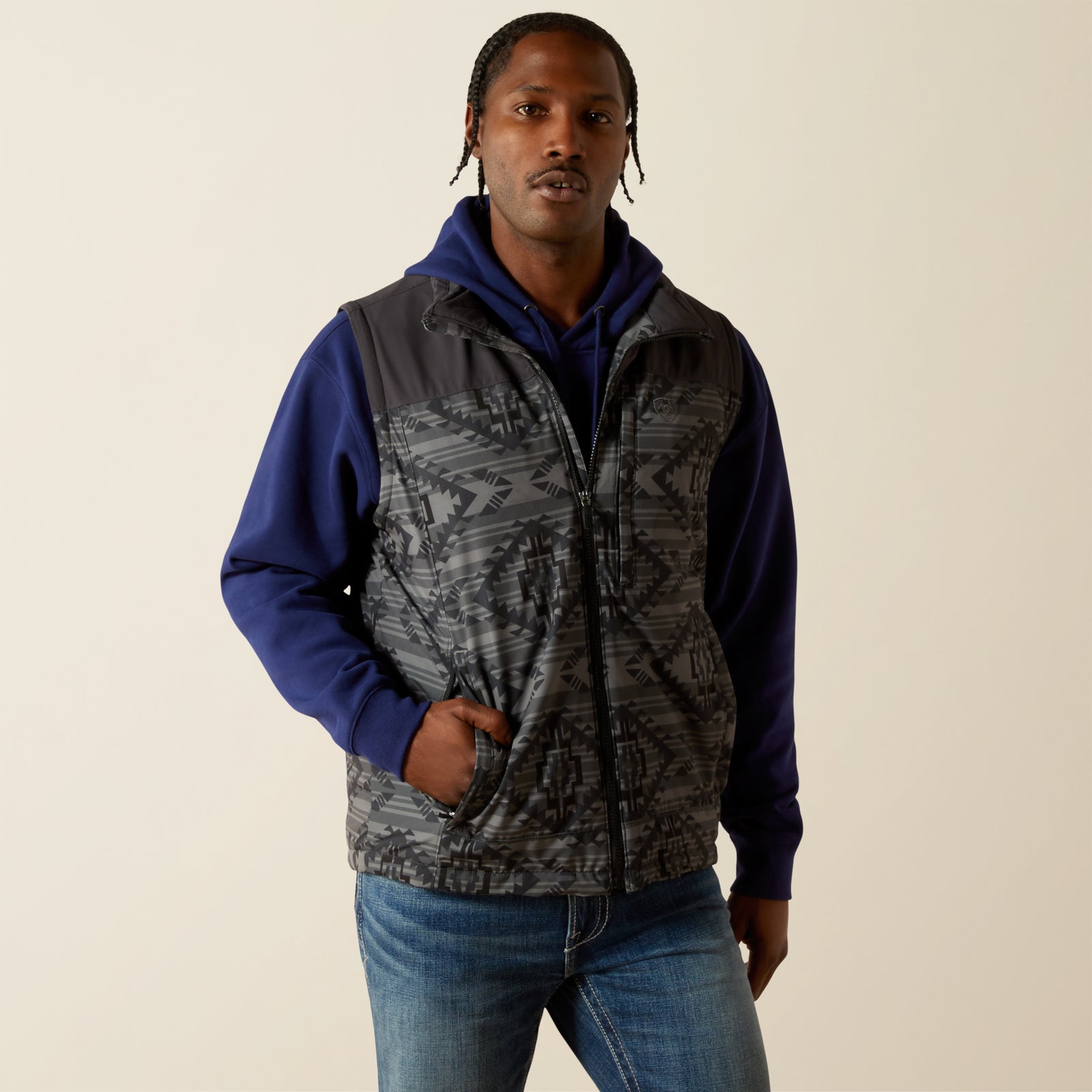 Ariat Men's Pioneer Stretchshell Vest, Charcoal/Grey Southwest