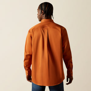 Ariat Men's Team Logo Twill Classic Fit Long Sleeve Shirt, Adobe/Brick