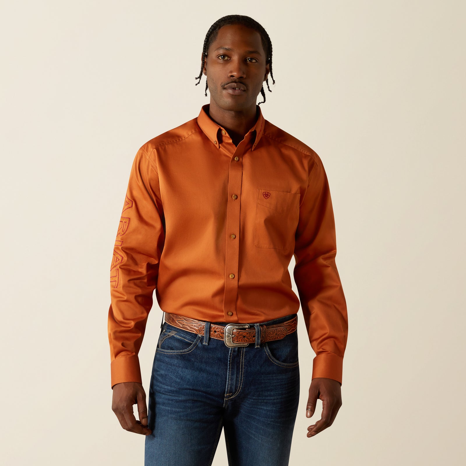 Ariat Men's Team Logo Twill Classic Fit Long Sleeve Shirt, Adobe/Brick