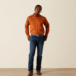 Ariat Men's Team Logo Twill Classic Fit Long Sleeve Shirt, Adobe/Brick