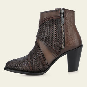 Cuadra Women's Res Crust Taupe Ankle Boot, Brown