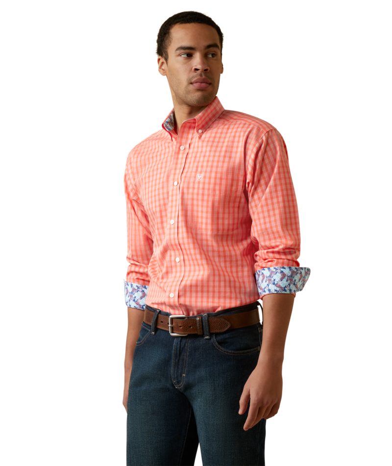 Ariat Men's MNS Wrinkle Free Winston Fitted Shirt, Flame Coral