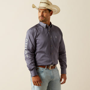 Ariat Men's Team Logo Twill Classic Fit Long Sleeve Shirt, Grey/White