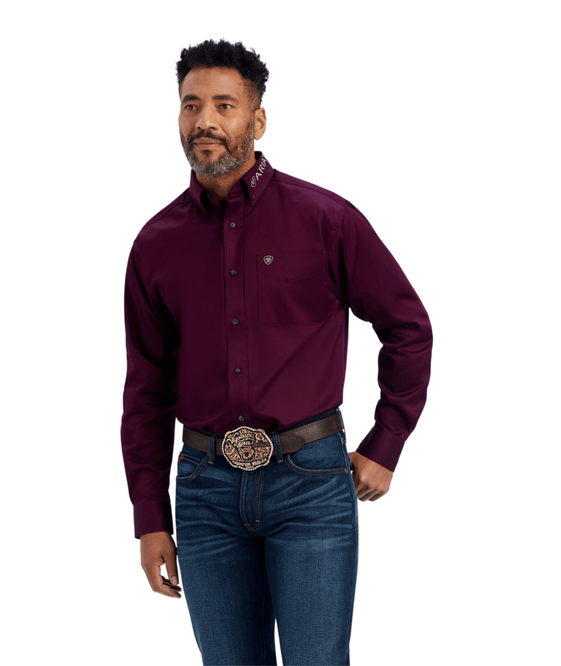 Ariat Men's MNS Team Logo Twill Classic Fit Shirt, Beet/Serape